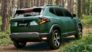 2026 Renault Duster Spotted Testing Ahead of India Launch With Premium Features and Rugged Design